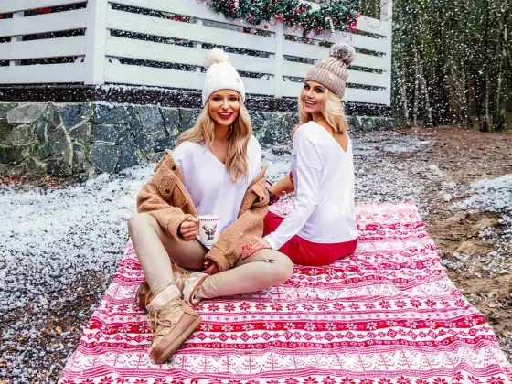 Idealne komplety na święta: Trendy, stylizacje i praktyczny poradnik